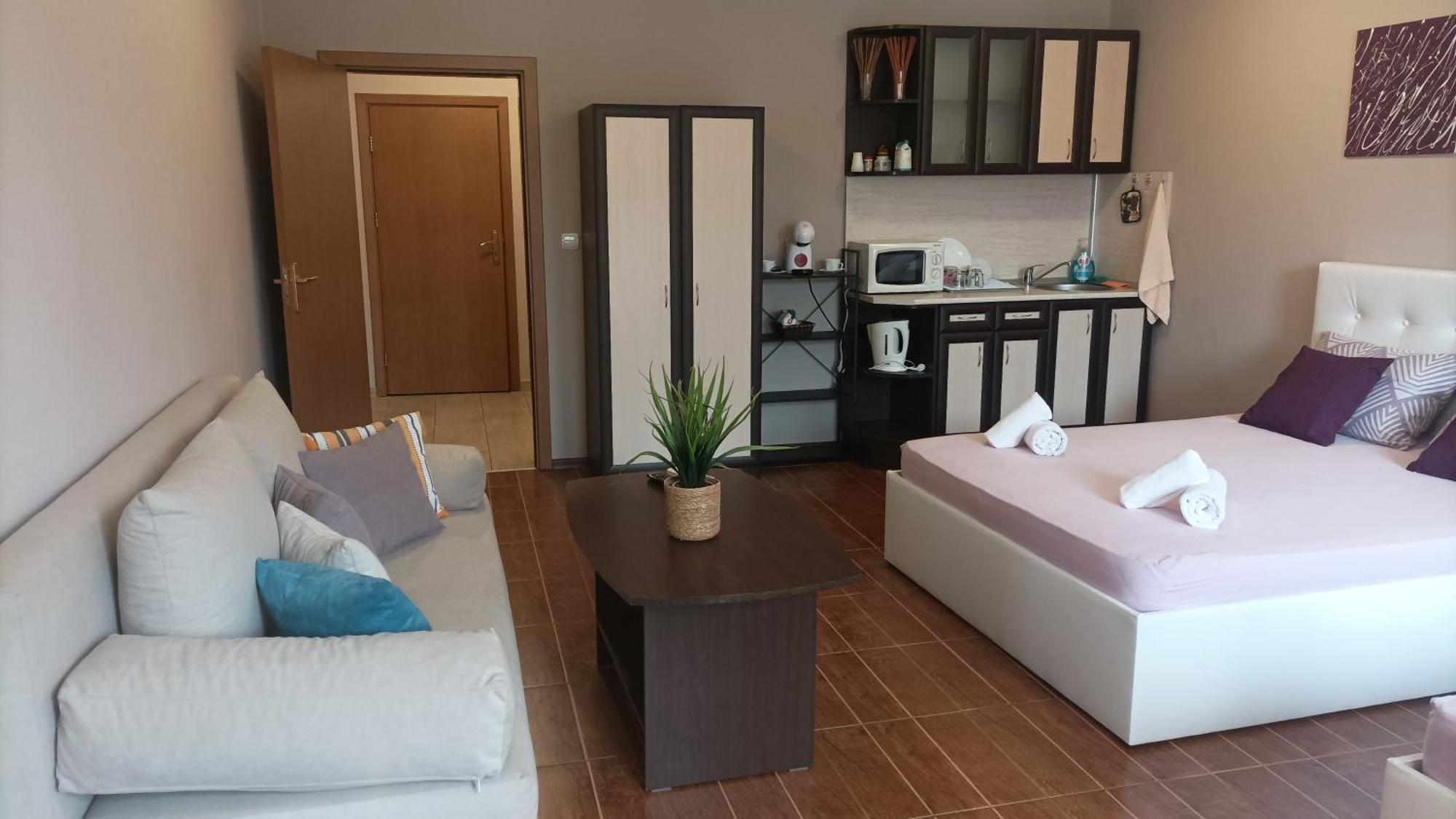 Cosy Apartments And Spectacular Rooms Fotiadis ヴェリコ・タルノヴォ エクステリア 写真