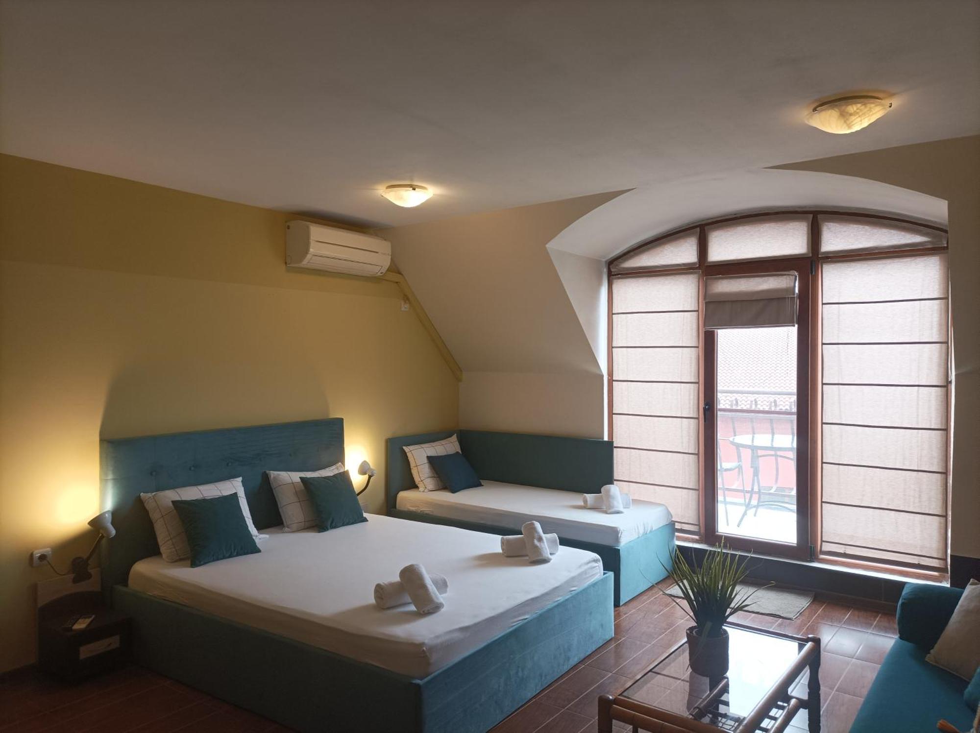 Cosy Apartments And Spectacular Rooms Fotiadis ヴェリコ・タルノヴォ エクステリア 写真